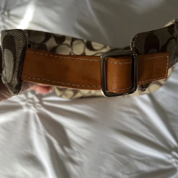 Coach Signature Beige Women's Visor - Picture 5 of 7